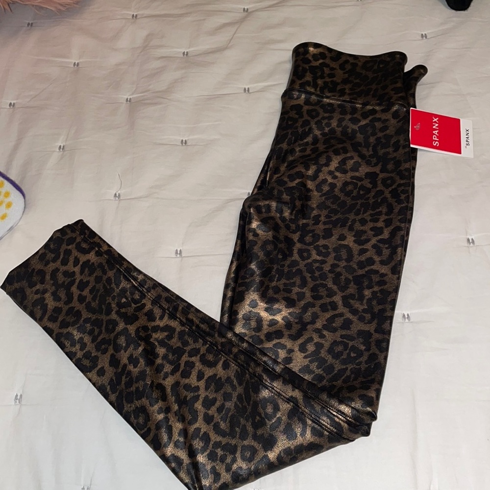 Leopard print Spanx leggings